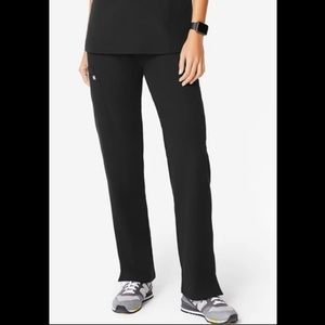 FIGS- Kade Cargo Scrub Pants